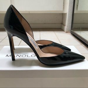 *SOLD* Manolo Blahnik Tayler Pumps